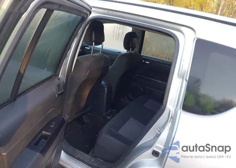 2014 Jeep Compass Sport z USA, uszkodzony, nr VIN 1C4NJDBB6ED518641